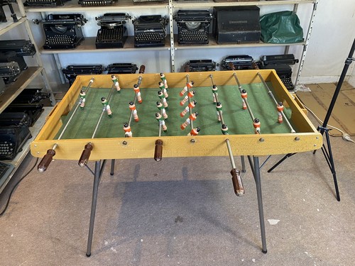 Ancien baby foot - 1960, pied